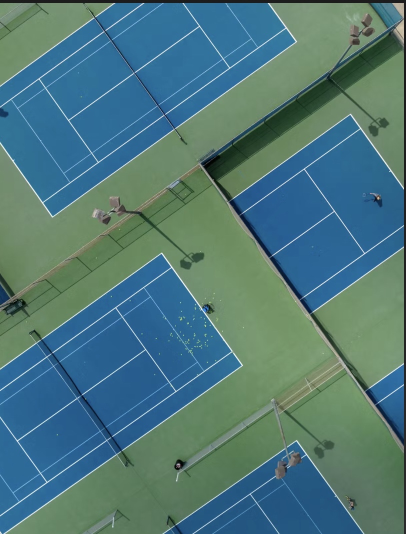 Abstract court 1